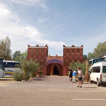 Kasbah Meteorites Hotell Imi n'Ouzrou Eksteriør bilde