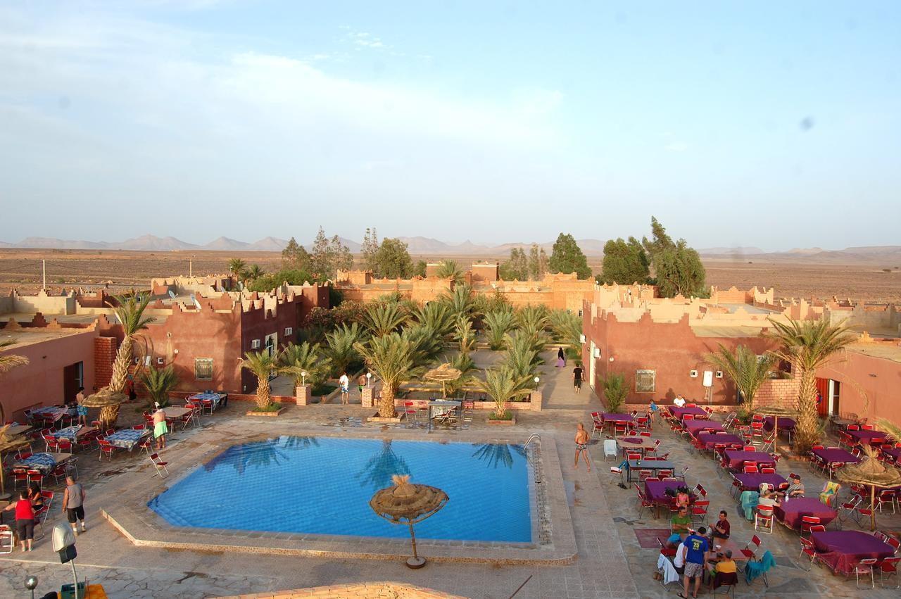 Kasbah Meteorites Hotell Imi n'Ouzrou Eksteriør bilde