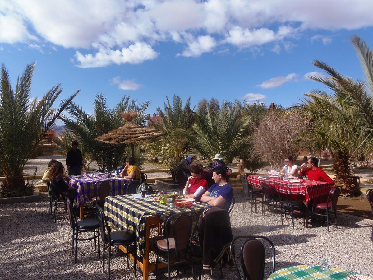 Kasbah Meteorites Hotell Imi n'Ouzrou Eksteriør bilde