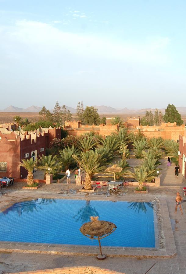 Kasbah Meteorites Hotell Imi n'Ouzrou Eksteriør bilde